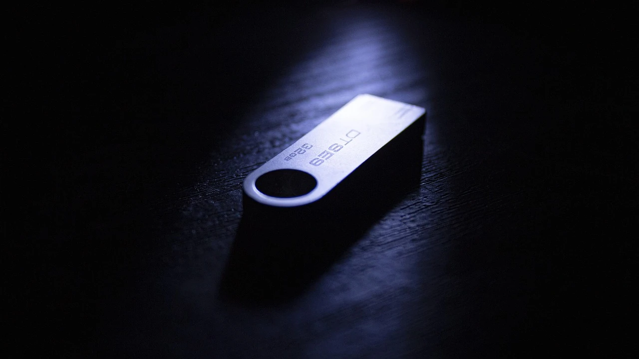 Pendrive silikonowy logo
